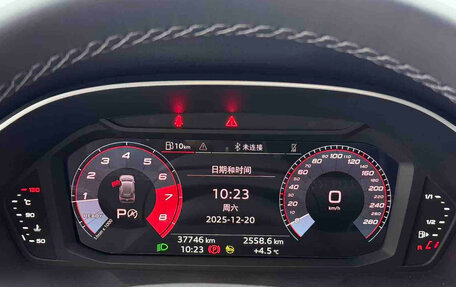 Audi Q3, 2022 год, 2 720 000 рублей, 14 фотография