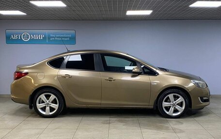 Opel Astra J, 2012 год, 728 000 рублей, 4 фотография