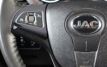 JAC T6, 2022 год, 1 449 000 рублей, 16 фотография