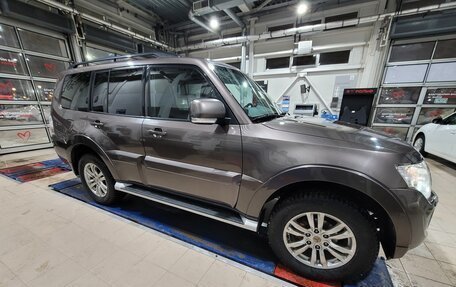 Mitsubishi Pajero IV, 2014 год, 3 000 000 рублей, 5 фотография