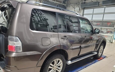 Mitsubishi Pajero IV, 2014 год, 3 000 000 рублей, 4 фотография