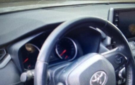 Toyota RAV4, 2020 год, 3 200 000 рублей, 13 фотография