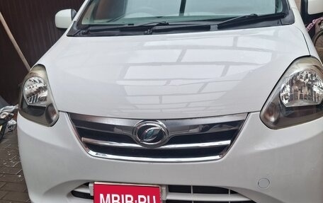 Daihatsu Mira e:S I рестайлинг, 2012 год, 600 000 рублей, 1 фотография