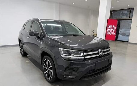 Volkswagen Tharu, 2022 год, 1 850 000 рублей, 3 фотография