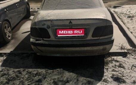 Mitsubishi Carisma I, 2002 год, 170 000 рублей, 1 фотография
