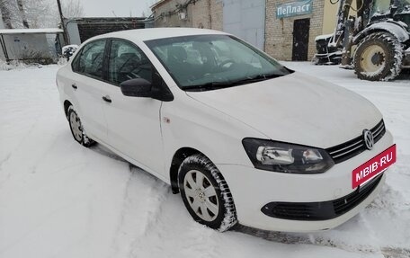 Volkswagen Polo VI (EU Market), 2012 год, 430 000 рублей, 7 фотография