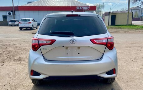 Toyota Vitz, 2018 год, 1 090 000 рублей, 5 фотография