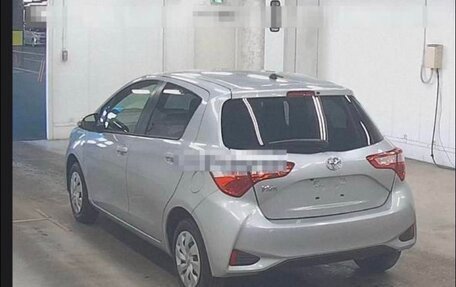 Toyota Vitz, 2018 год, 1 090 000 рублей, 22 фотография