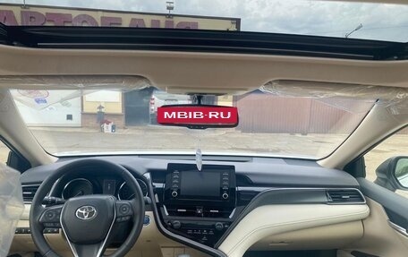 Toyota Camry, 2023 год, 4 950 000 рублей, 8 фотография