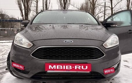 Ford Focus III, 2015 год, 1 080 000 рублей, 2 фотография