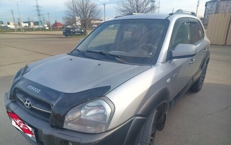 Hyundai Tucson III, 2005 год, 735 000 рублей, 2 фотография