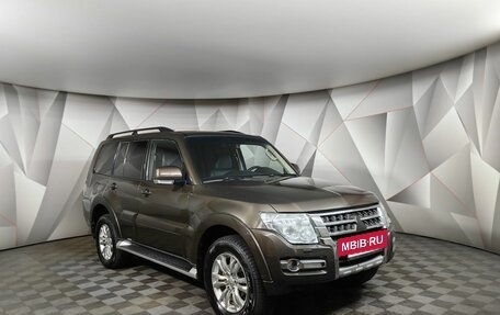 Mitsubishi Pajero IV, 2018 год, 2 697 000 рублей, 3 фотография