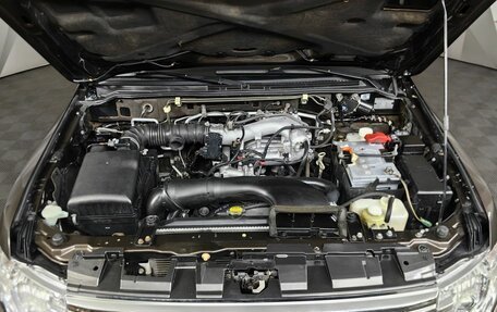 Mitsubishi Pajero IV, 2018 год, 2 697 000 рублей, 11 фотография