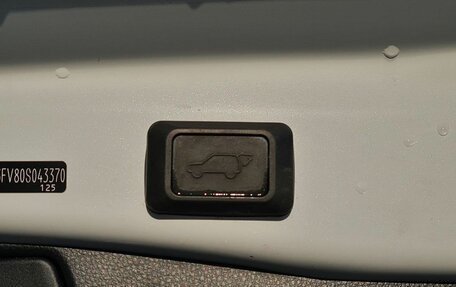 Toyota RAV4, 2021 год, 3 300 000 рублей, 8 фотография