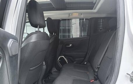 Jeep Renegade I рестайлинг, 2017 год, 1 700 000 рублей, 9 фотография