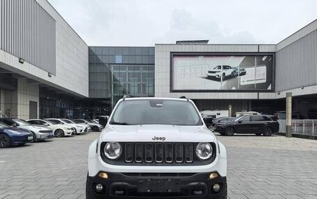 Jeep Renegade I рестайлинг, 2017 год, 1 700 000 рублей, 2 фотография
