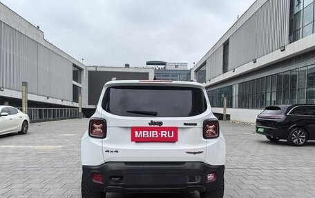 Jeep Renegade I рестайлинг, 2017 год, 1 700 000 рублей, 4 фотография