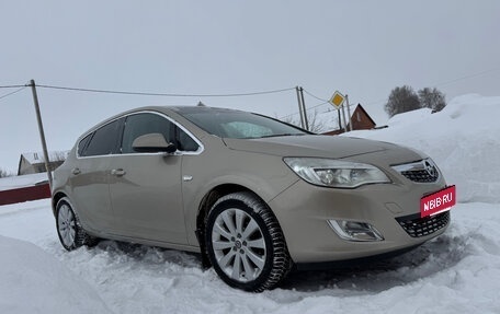 Opel Astra J, 2011 год, 600 000 рублей, 7 фотография