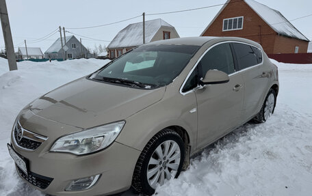 Opel Astra J, 2011 год, 600 000 рублей, 10 фотография