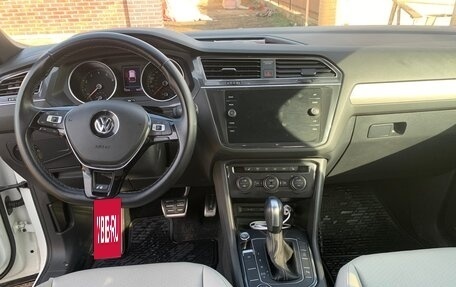 Volkswagen Tiguan II, 2020 год, 2 875 000 рублей, 9 фотография