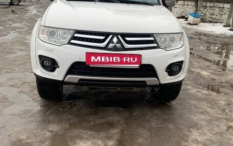 Mitsubishi Pajero Sport II рестайлинг, 2014 год, 2 090 000 рублей, 5 фотография