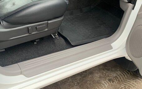 Mitsubishi Pajero Sport II рестайлинг, 2014 год, 2 090 000 рублей, 19 фотография