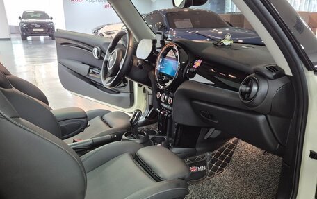 MINI Hatch, 2022 год, 2 090 000 рублей, 6 фотография