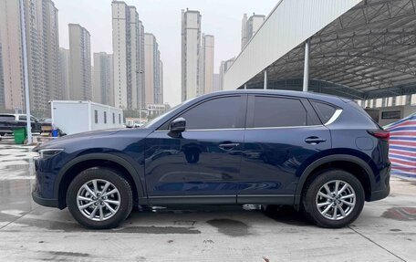 Mazda CX-5 II, 2025 год, 2 800 000 рублей, 2 фотография