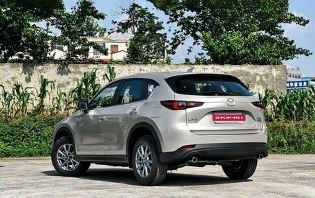 Mazda CX-5 II, 2025 год, 2 540 000 рублей, 4 фотография