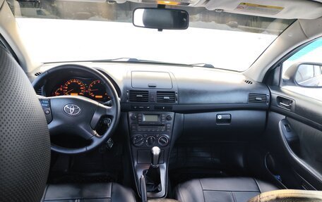 Toyota Avensis III рестайлинг, 2007 год, 830 000 рублей, 18 фотография