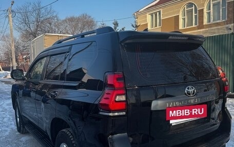 Toyota Land Cruiser Prado 150 рестайлинг 2, 2018 год, 4 500 000 рублей, 4 фотография