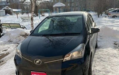 Toyota Vitz, 2015 год, 930 000 рублей, 1 фотография