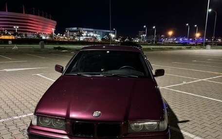 BMW 3 серия, 1993 год, 300 000 рублей, 1 фотография