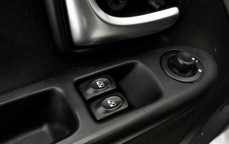 Renault Symbol, 2008 год, 395 000 рублей, 16 фотография