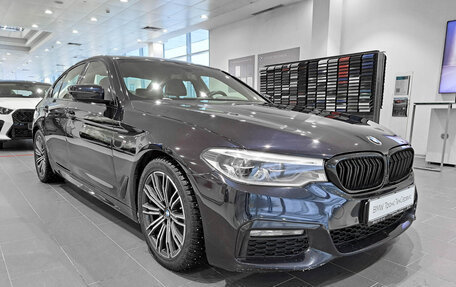 BMW 5 серия, 2017 год, 2 990 000 рублей, 3 фотография