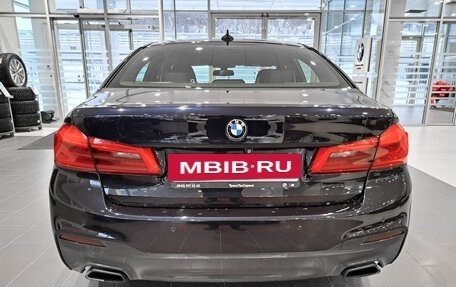 BMW 5 серия, 2017 год, 2 990 000 рублей, 6 фотография