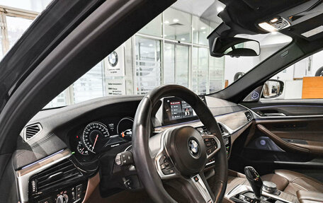 BMW 5 серия, 2017 год, 2 990 000 рублей, 16 фотография