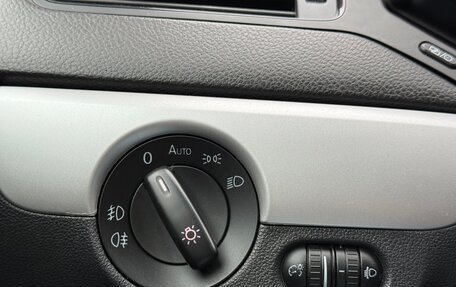 Volkswagen Jetta VI, 2011 год, 797 000 рублей, 16 фотография