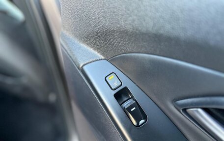 Hyundai ix35 I рестайлинг, 2013 год, 1 340 000 рублей, 11 фотография