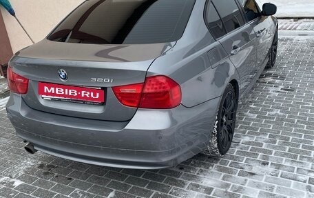BMW 3 серия, 2011 год, 1 280 000 рублей, 7 фотография