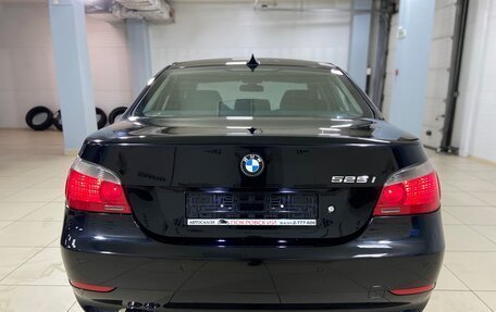 BMW 5 серия, 2006 год, 1 050 000 рублей, 7 фотография