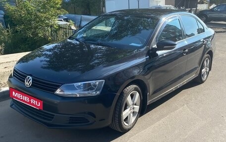 Volkswagen Jetta VI, 2014 год, 600 000 рублей, 3 фотография