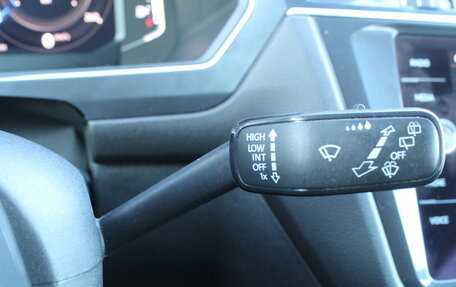 Volkswagen Tiguan II, 2019 год, 2 590 000 рублей, 16 фотография