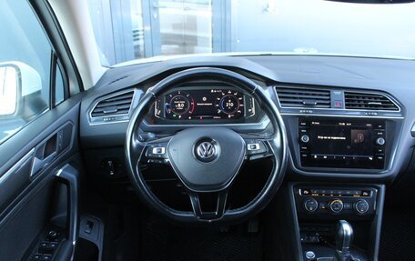 Volkswagen Tiguan II, 2019 год, 2 590 000 рублей, 12 фотография