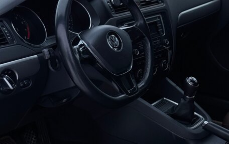 Volkswagen Jetta VI, 2016 год, 1 220 000 рублей, 13 фотография