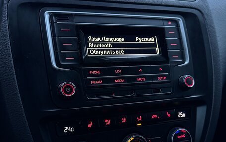 Volkswagen Jetta VI, 2016 год, 1 220 000 рублей, 32 фотография