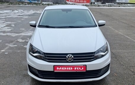 Volkswagen Polo VI (EU Market), 2017 год, 975 000 рублей, 1 фотография
