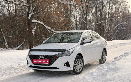 Hyundai Solaris II рестайлинг, 2021 год, 1 100 000 рублей, 9 фотография