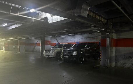 Cadillac Escalade III, 2011 год, 1 700 000 рублей, 9 фотография