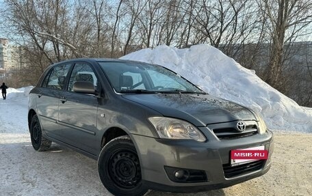 Toyota Corolla, 2005 год, 720 000 рублей, 11 фотография
